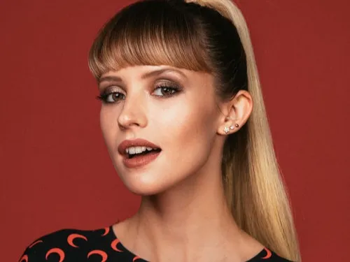 Angèle annonce son 2e album