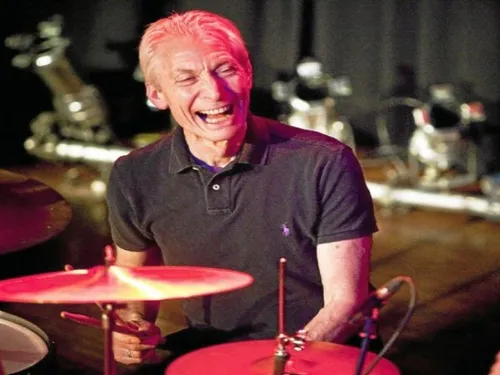 Mort de Charlie Watts : les Rolling Stones rendnt hommage à leur...