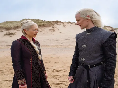 "House of the Dragons": 1ère bande annonce du spin off de "Game of...