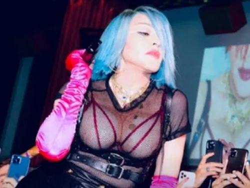 Madonna a donné un concert surprise à New York