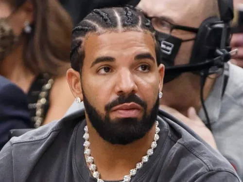 Drake : Il aurait acheté des milliards d’écoutes sur Spotify