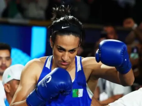 Une salle Imane Khelif au lycée Arnaud-Beltrame à Meyzieu, provoque...