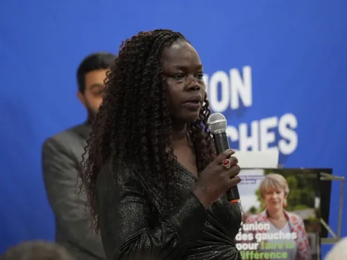 « Agressée parce qu’elle est une femme noire », Aminata Pouye...