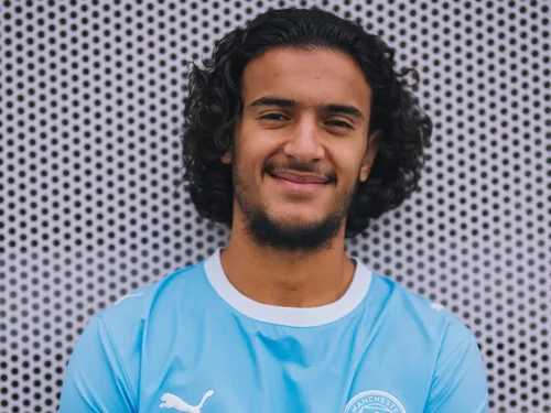 Ayyoub Bouaddi devient le joueur le plus cher jamais vendu par un...