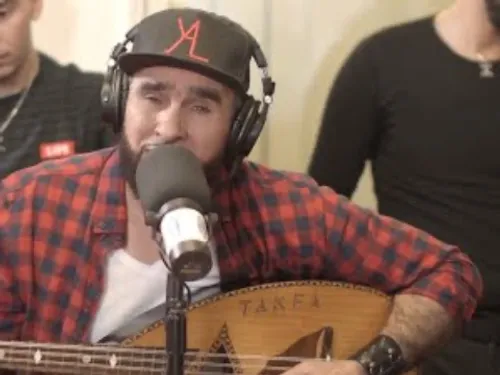 [Awal Tamazgha] Takfarinas - Amahvous (live)