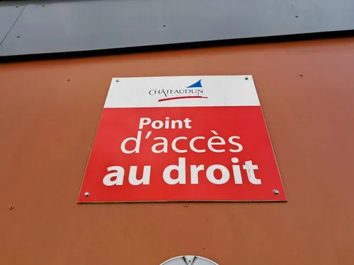 🔊Le Point d'accès au droit assure une présence judiciaire de...