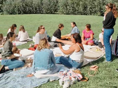 🔊 Une Tribu des mères’veilleuses pour se soutenir entre mamans