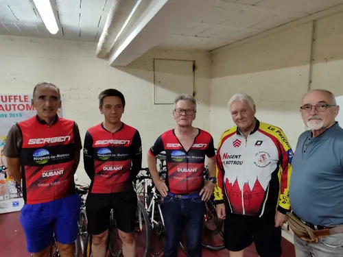 🔊 L'avenir du cyclisme s'élance de Nogent-le-Rotrou