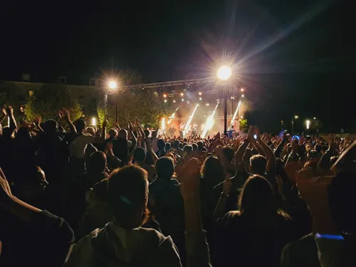 Une première déambulation avant ChartrEstivales 2025