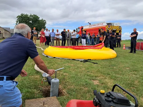 🔊Des agriculteurs irrigants en soutien des pompiers face aux...