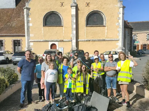 🔊Ce samedi le comité des fêtes de Luigny organise une après-midi...