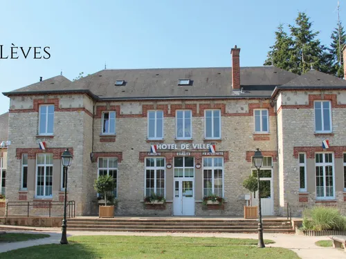 Après un mariage, le maire porte plainte à Lèves