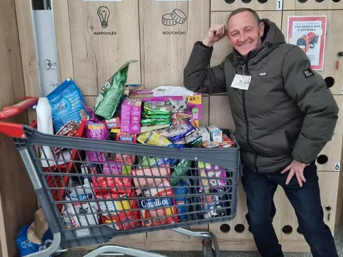 172.45 kg offerts à la team cat's Champhol