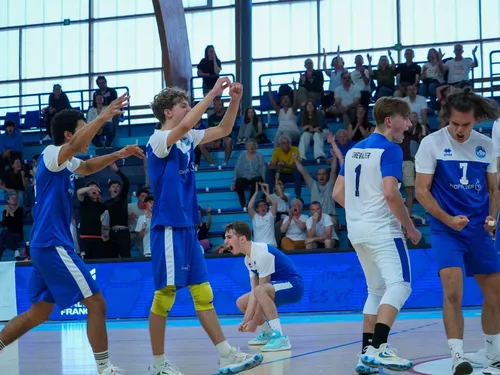 Niort vainqueur du challenge de France M18