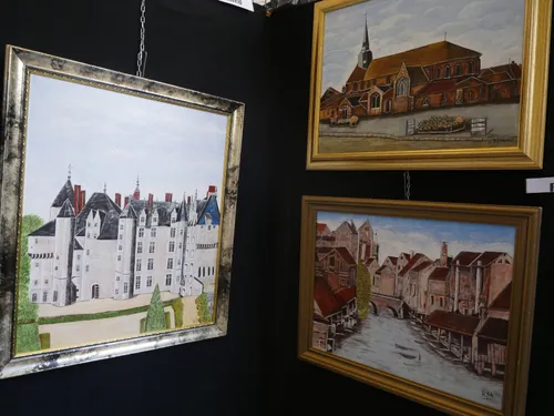 Les Artistes Euréliens stimulent l'été à Châteaudun