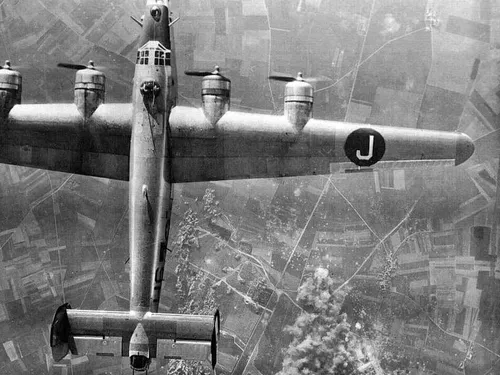 280 tonnes de bombes lâchées sur Châteaudun