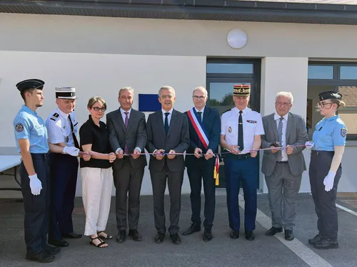 La nouvelle caserne de gendarmerie enfin inaugurée aux...