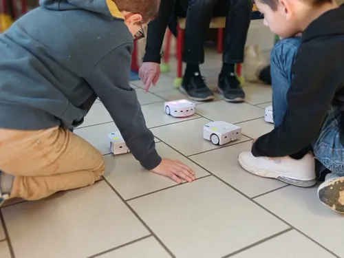 🔊 À Bailleau-L'Évêque les enfants du primaire sont initiés au...