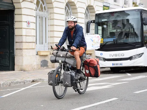 🔊 À vélo vers l’Élysée : le pari fou d'un candidat citoyen