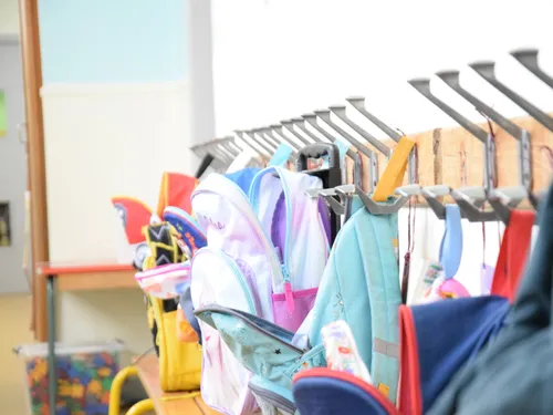 🔊 Suppression du ramassage scolaire à Brou : Les parents enragent