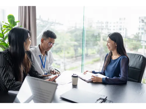 Meet-in job : cinq occasions de rencontrer des recruteurs à la...