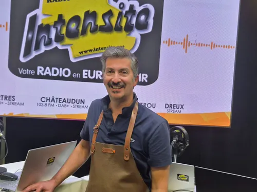 L'ARTISANAT C'CHARTRES – À LA RENCONTRE DE JULIEN MESSIER, LUNETIER