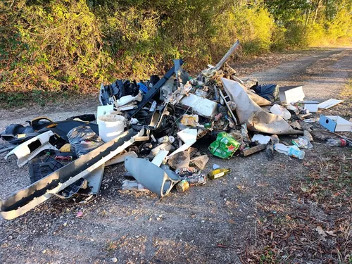 Un important dépôt sauvage dans cette commune du Perche