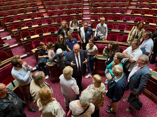 Le conseil municipal de Dangeau au Sénat