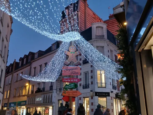 Coup d’envoi des festivités de Noël à Chartres 