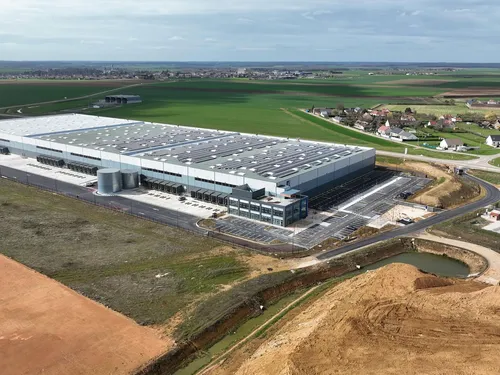 Amazon recrute déjà à Illiers-Combray