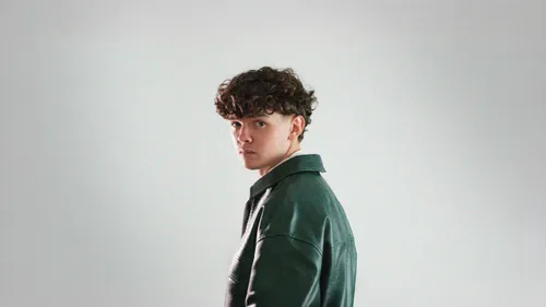 🔊 Kayson, le jeune artiste chartrain aux millions d’écoutes