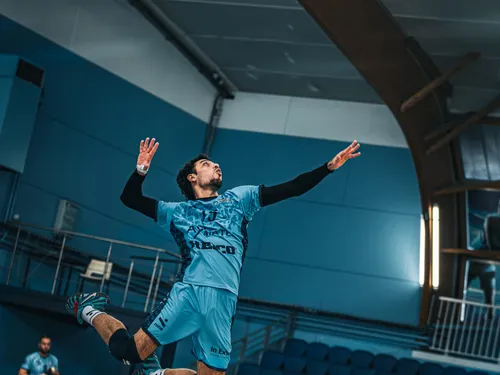 Volley N2 : les Chartrains terminent bien à l’extérieur