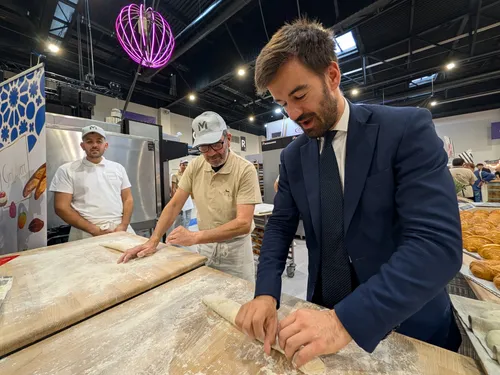🔊 Chartres : l'artisanat local fait son show à L'Illiade