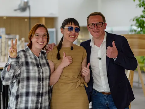 AVEC LES YEUX DE MORGANE - Travailler tous ensemble