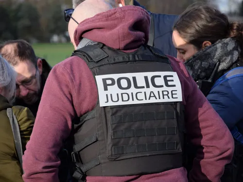 1kg de drogue cachée dans sa cuisine