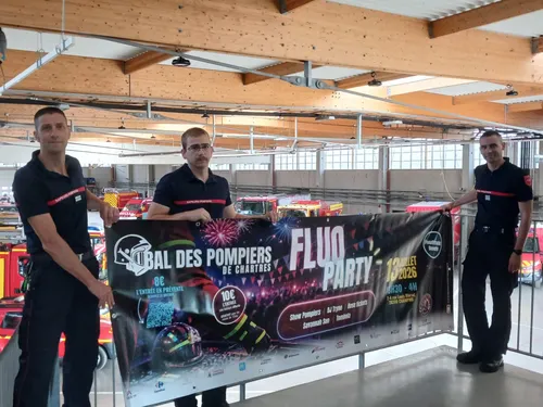🔊 Un 3ème bal des pompiers flashy à Chartres 