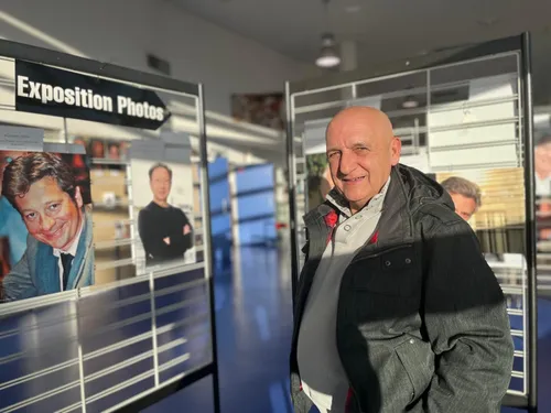 🔊 Thierry Chol expose 74 célébrités  à Châteaudun