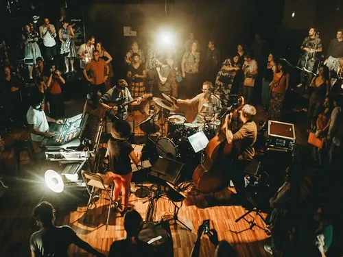 VERNOUILLET - Musique : Discobule Orchestra feat. Christine Salem