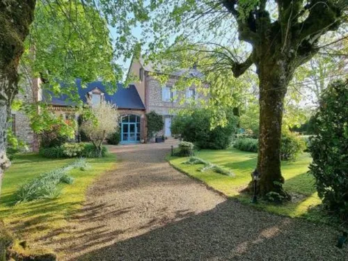 CHASSANT - Visite guidée de la Villa Charpentier