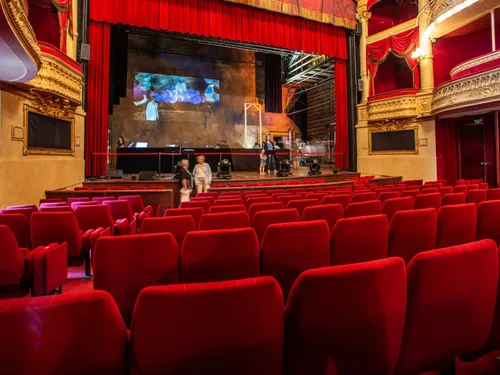 Immersion au cœur des métiers du spectacle 