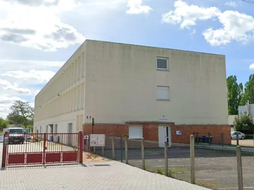 Des profs "bénévoles" jusqu'aux vacances à l'école Saint-Exupéry de...