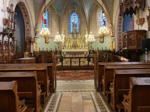 Une souscription pour rénover les vitraux de l'église de Dancy