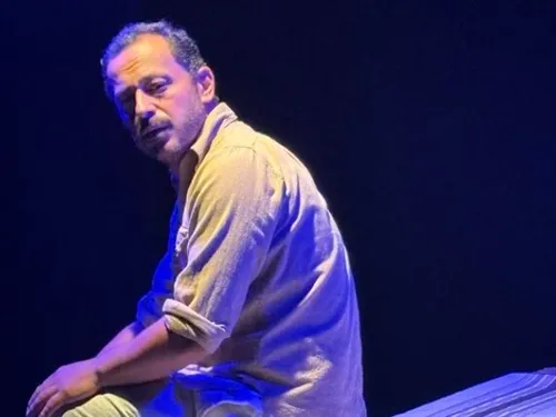 ÉTAMPES (91) - Théâtre : L'étranger d'Albert Camus