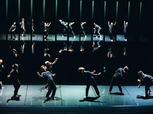 VENDÔME (41) - Spectacle : Les yeux fermés
