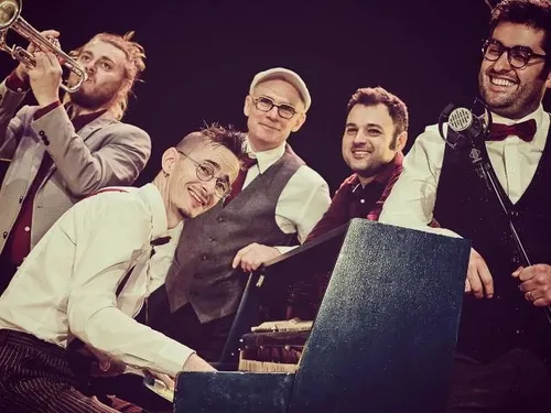 CHARTRES - Décollage immédiat vers la de la Louisiane !