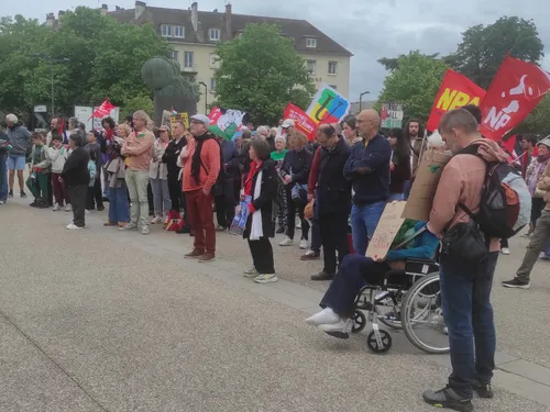 CHARTRES – Près de 300 personnes en soutien de Gaza