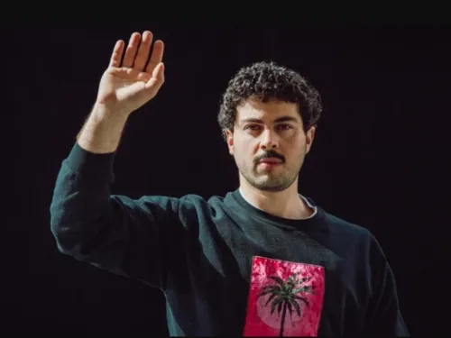 MÉRÉVILLE (91) - Théâtre : L'abolition des privilèges