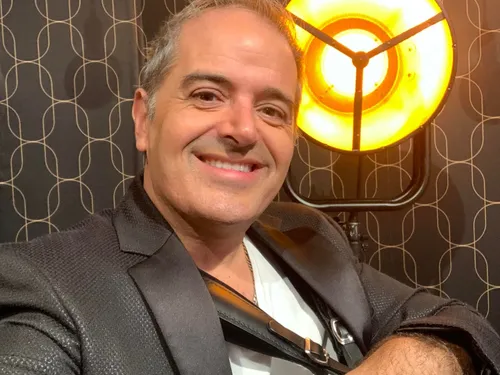 RAMBOUILLET (78) - Thé dansant avec Mickaël Richard