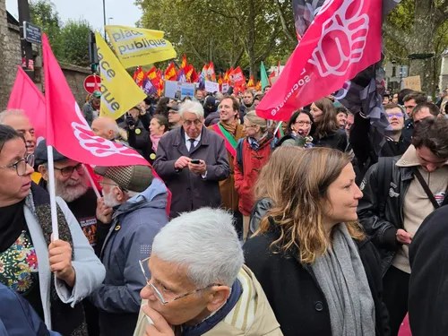 Orléans au cœur de l'actualité politique : entre congrès du RN et...