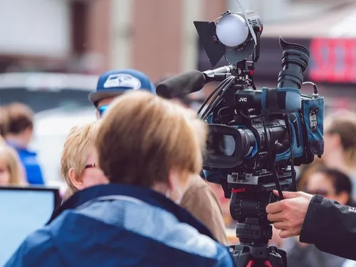 France 2 en reportage à Gasville-Oisème ce vendredi